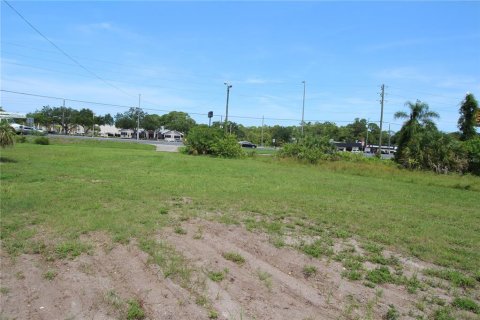 Terreno en venta en Port Richey, Florida № 1402415 - foto 20