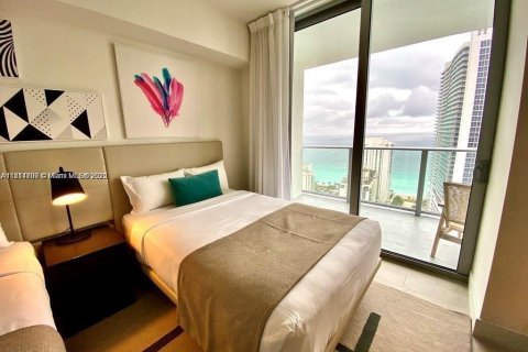 Condo in Hollywood, Florida, 2 bedrooms  № 1766338 - photo 20