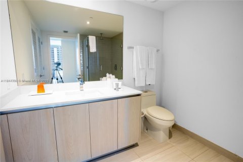 Condo in Hollywood, Florida, 2 bedrooms  № 1766338 - photo 26
