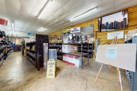 Propiedad comercial en venta en Homestead, Florida № 1939783 - foto 8