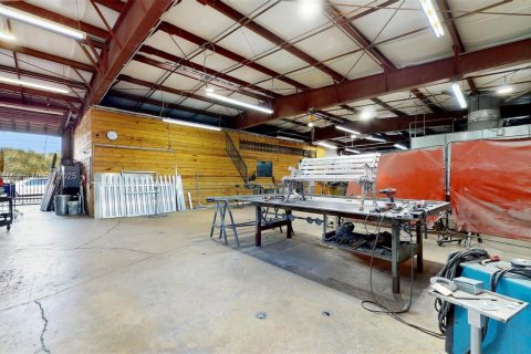 Propiedad comercial en venta en Homestead, Florida № 1939783 - foto 30