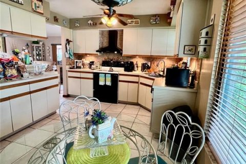 Casa en venta en Land O' Lakes, Florida, 3 dormitorios, 203.64 m2 № 1907296 - foto 18