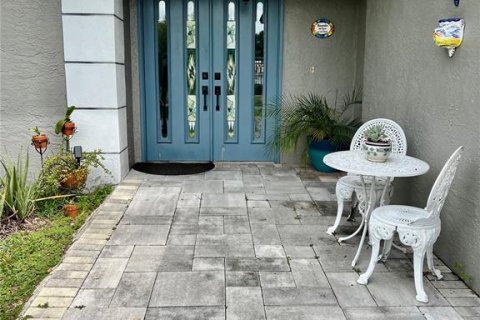 Casa en venta en Land O' Lakes, Florida, 3 dormitorios, 203.64 m2 № 1907296 - foto 1
