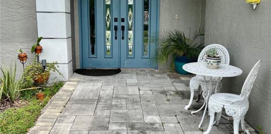 Casa en Land O' Lakes, Florida 3 dormitorios, 203.64 m2 № 1907296