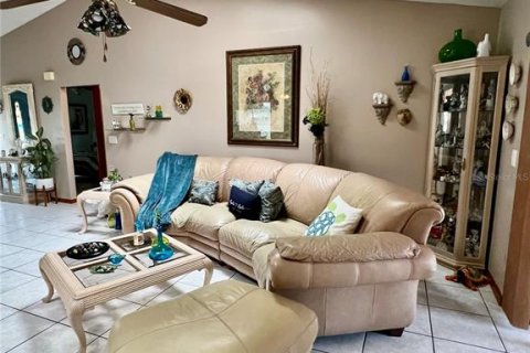 Casa en venta en Land O' Lakes, Florida, 3 dormitorios, 203.64 m2 № 1907296 - foto 14