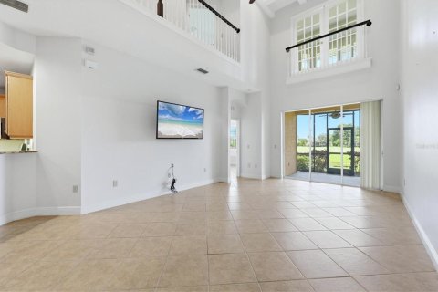 Townhouse in Lakewood Ranch, Florida 4 bedrooms, 253.9 sq.m. № 2238715 - photo 8