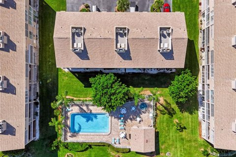 Купить таунхаус в Трежер-Айленд, Флорида 3 комнаты, 137.96м2, № 2348360 - фото 4