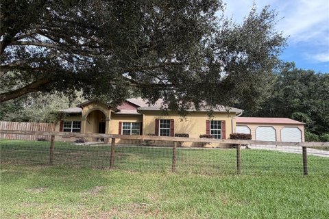 Villa ou maison à Dunnellon, Floride 3 chambres, 188.31 m2 № 2425228
