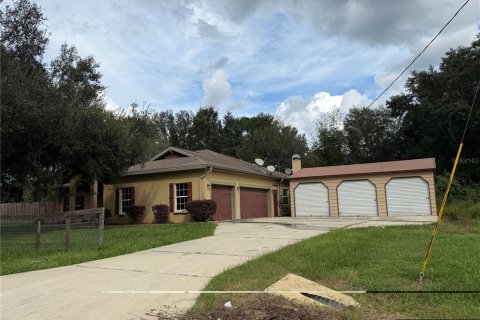 Villa ou maison à vendre à Dunnellon, Floride: 3 chambres, 188.31 m2 № 2425228 - photo 2