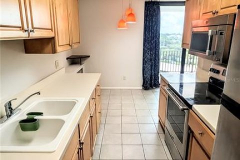 Copropriété à louer à Sarasota, Floride: 2 chambres, 133.31 m2 № 2098317 - photo 8