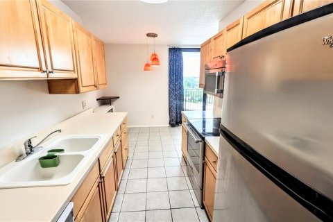 Copropriété à louer à Sarasota, Floride: 2 chambres, 133.31 m2 № 2098317 - photo 9