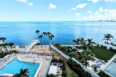 Copropriété à louer à Sarasota, Floride: 2 chambres, 133.31 m2 № 2098317 - photo 20