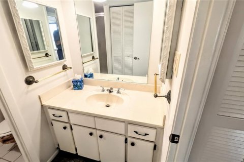 Copropriété à louer à Sarasota, Floride: 2 chambres, 133.31 m2 № 2098317 - photo 27