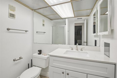 Copropriété à vendre à Clearwater, Floride: 2 chambres, 101.64 m2 № 2217457 - photo 8