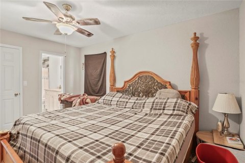 House in Avon Park, Florida 3 bedrooms, 142.14 sq.m. № 1740724 - photo 29