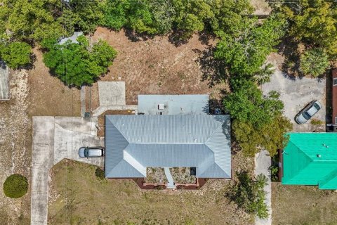 House in Avon Park, Florida 3 bedrooms, 142.14 sq.m. № 1740724 - photo 4