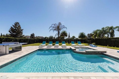 Villa ou maison à vendre à Kissimmee, Floride: 8 chambres, 335.56 m2 № 2099555 - photo 4