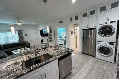 Copropriété à vendre à Belleair Beach, Floride: 1 chambre, 72.28 m2 № 2399430 - photo 4