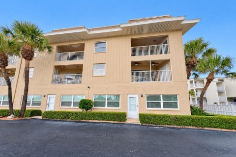Condo à Belleair Beach, Floride, 1 chambre  № 2399430