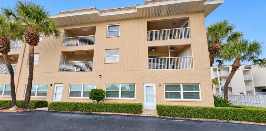 Condo à Belleair Beach, Floride, 1 chambre № 2399430