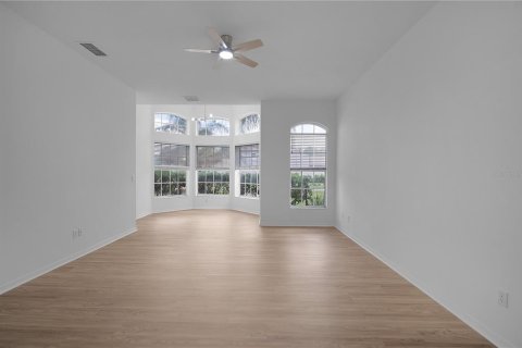 Casa en venta en Orlando, Florida, 4 dormitorios, 291.06 m2 № 2157404 - foto 18
