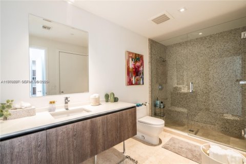 Снять в аренду кондоминиум в Майами, Флорида 3 спальни, 172.43м2, № 2079403 - фото 19