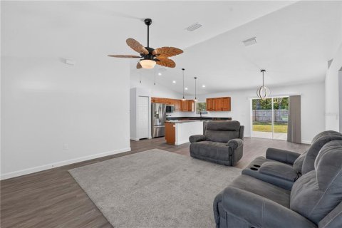Casa en venta en Ocklawaha, Florida, 3 dormitorios, 129.04 m2 № 2338928 - foto 4