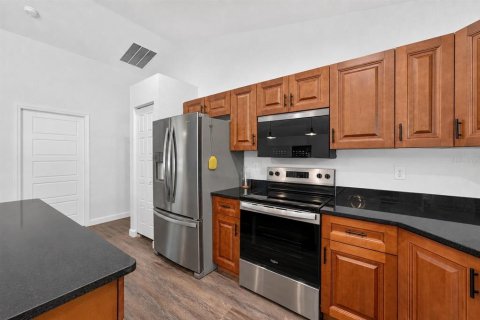 Casa en venta en Ocklawaha, Florida, 3 dormitorios, 129.04 m2 № 2338928 - foto 6