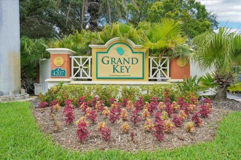 Condominio en venta en Tampa, Florida, 1 dormitorio, 77.29 m2 № 2101422 - foto 3