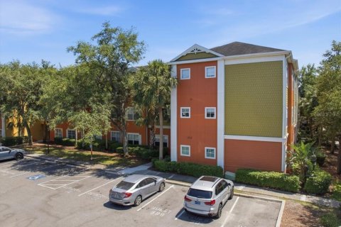 Condominio en venta en Tampa, Florida, 1 dormitorio, 77.29 m2 № 2101422 - foto 2