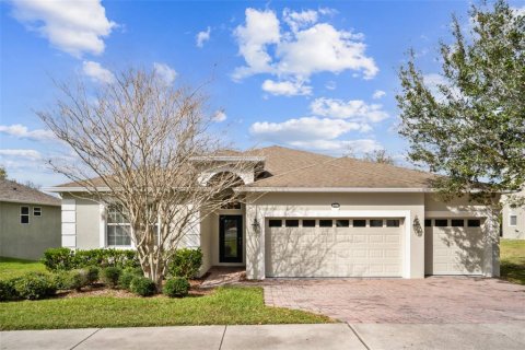 Villa ou maison à vendre à Clermont, Floride: 4 chambres, 240.34 m2 № 1514578 - photo 1