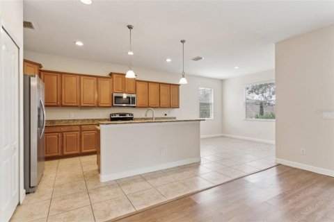 Villa ou maison à vendre à Clermont, Floride: 4 chambres, 240.34 m2 № 1514578 - photo 12