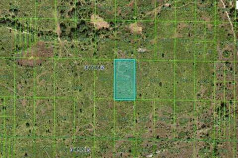 Land in Frostproof, Florida № 2158896