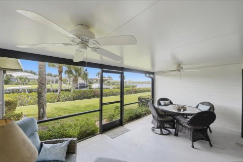Townhouse in Port St. Lucie, Florida 3 bedrooms, 159.14 sq.m. № 2078308 - photo 25