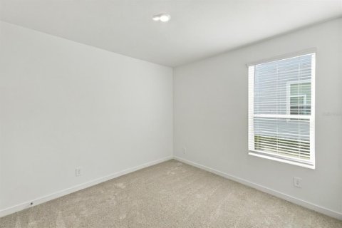 House in Minneola, Florida 5 bedrooms, 296.82 sq.m. № 2394246 - photo 19