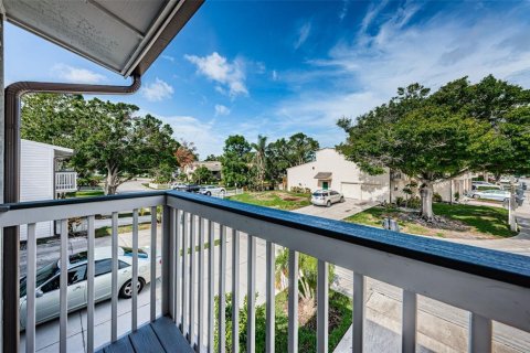 Condo in Pinellas Park, Florida, 2 bedrooms  № 1789541 - photo 28
