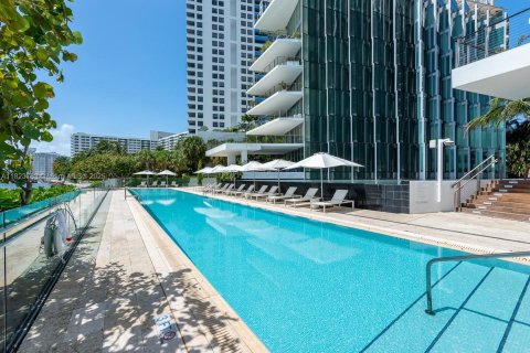Condominio en venta en Miami Beach, Florida, 3 dormitorios, 231.88 m2 № 1934583 - foto 28
