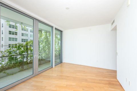 Condominio en venta en Miami Beach, Florida, 3 dormitorios, 231.88 m2 № 1934583 - foto 16