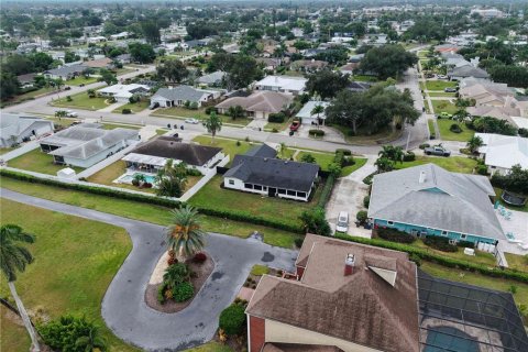 Villa ou maison à vendre à Bradenton, Floride: 3 chambres, 137.03 m2 № 2406390 - photo 30