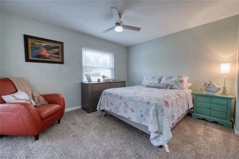 Villa ou maison à vendre à Bradenton, Floride: 3 chambres, 137.03 m2 № 2406390 - photo 16