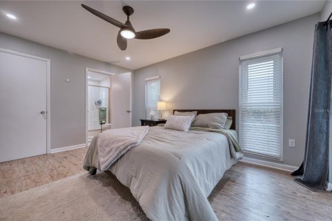 Villa ou maison à vendre à Bradenton, Floride: 3 chambres, 137.03 m2 № 2406390 - photo 13