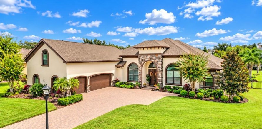 Villa ou maison à Mulberry, Floride 4 chambres, 331.94 m2 № 2401070