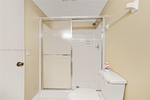 Condominio en venta en Tamarac, Florida, 2 dormitorios, 96.62 m2 № 1784008 - foto 21