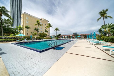 Copropriété à vendre à Hollywood, Floride: 1 chambre, 83.61 m2 № 1958846 - photo 28