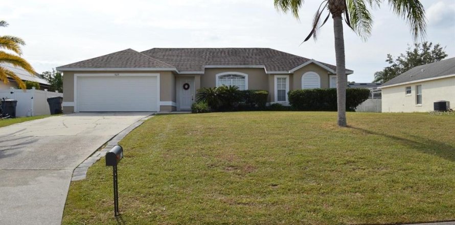 Casa en Davenport, Florida 3 dormitorios, 176.51 m2 № 1879325
