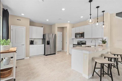 Adosado en venta en Oviedo, Florida, 3 dormitorios, 165.55 m2 № 1829584 - foto 4
