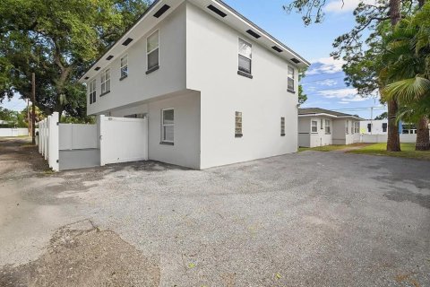 Appartement à Gulfport, Floride 2 chambres, 102.19 m2 № 2323264