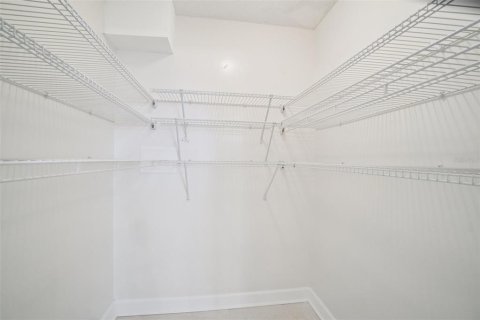Condo in South Pasadena, Florida, 2 bedrooms № 2201382 - photo 19