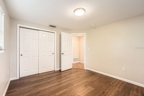 Casa en venta en New Port Richey, Florida, 2 dormitorios, 113.99 m2 № 1540271 - foto 8