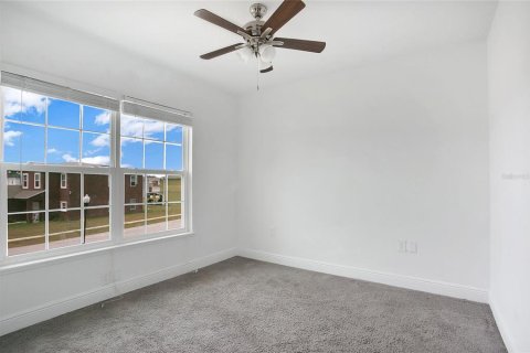 Villa ou maison à vendre à Winter Haven, Floride: 4 chambres, 174.1 m2 № 2312269 - photo 17